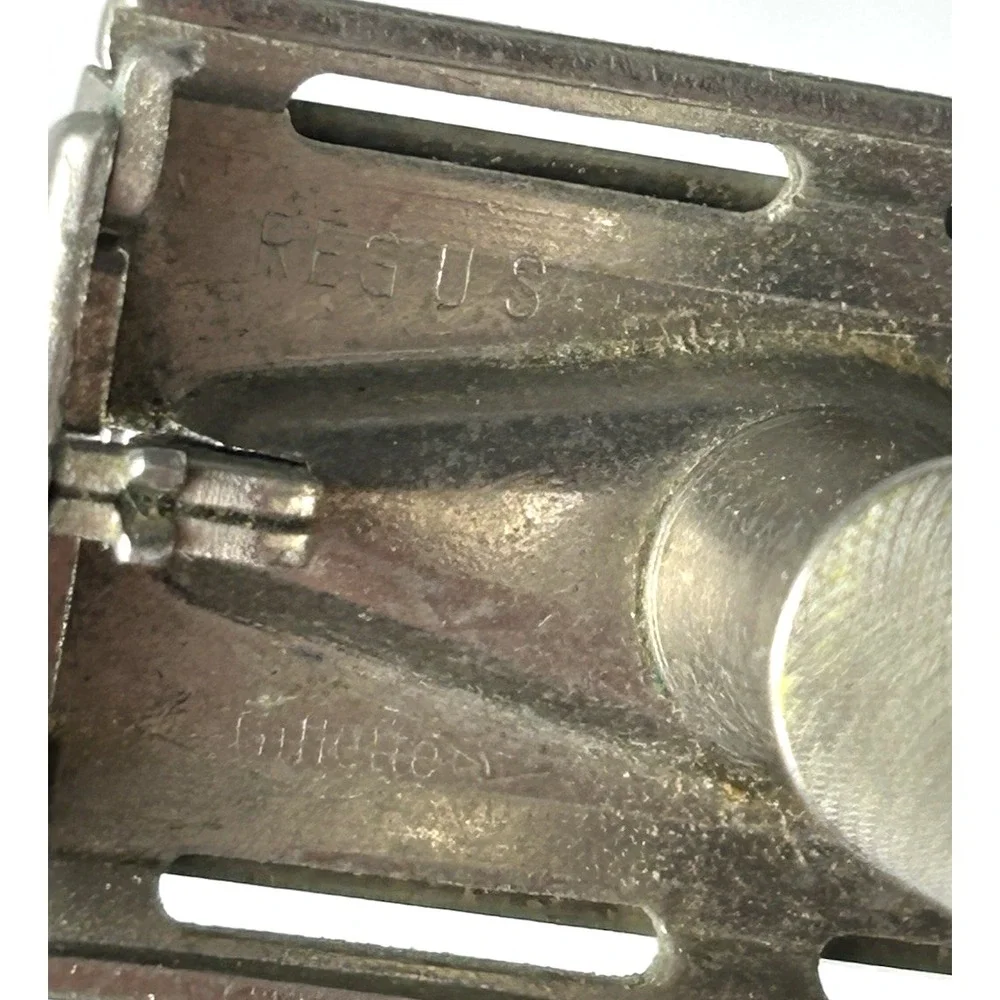 Vintage 1940s Gillette Super Speed Twist Open Safety Razor Pre Date Code Silver